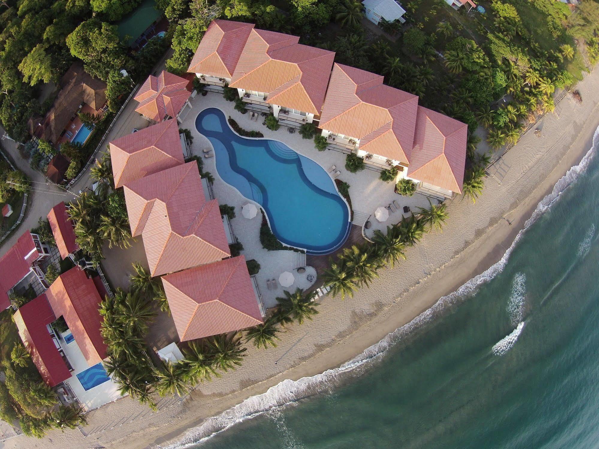 Playa Escondida Beach Club Tela Exterior photo